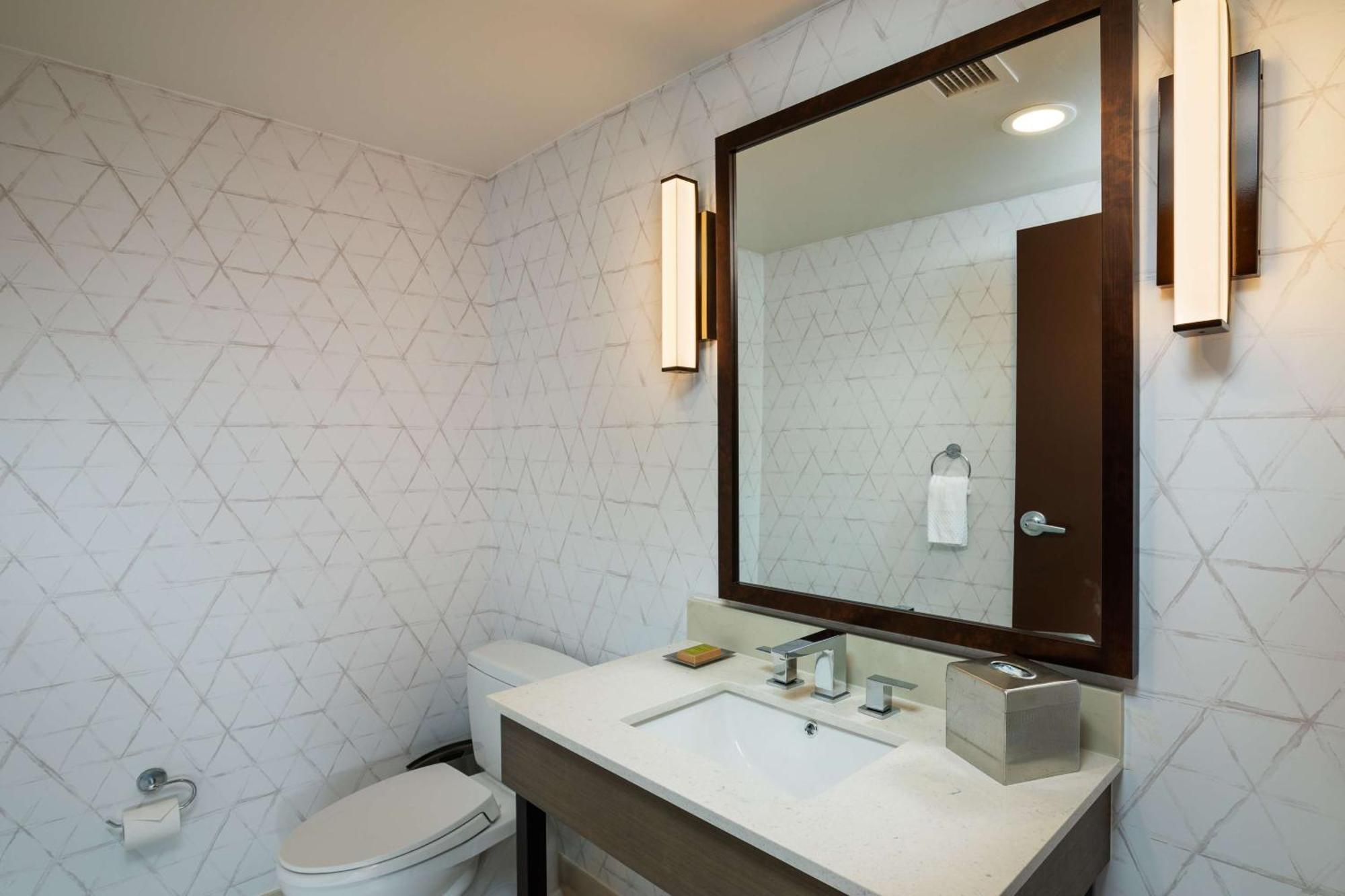 Hilton Asheville Biltmore Park Экстерьер фото